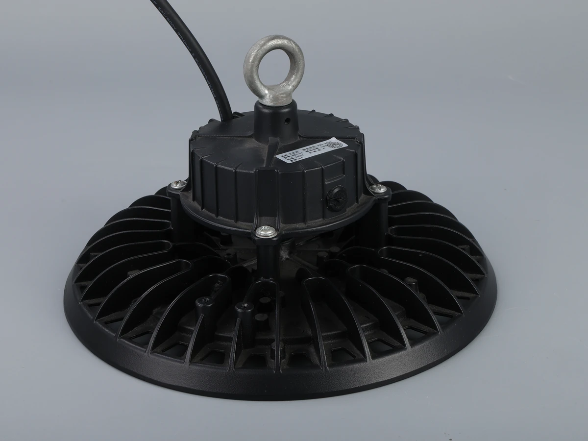 LED High Bay Light HB-001 - KELVANO commercial lighting